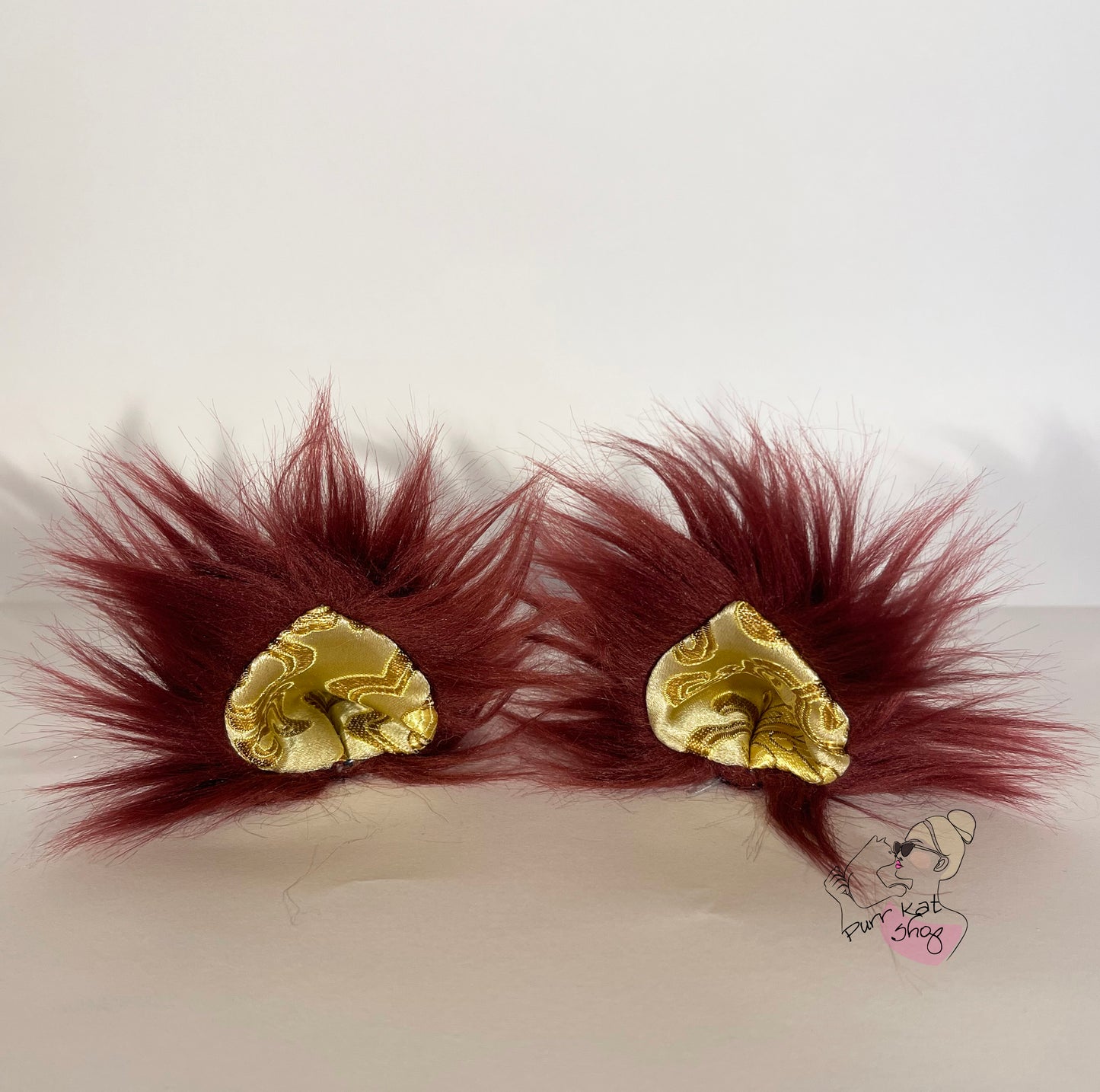 Dark red kat Gold katten oortjes