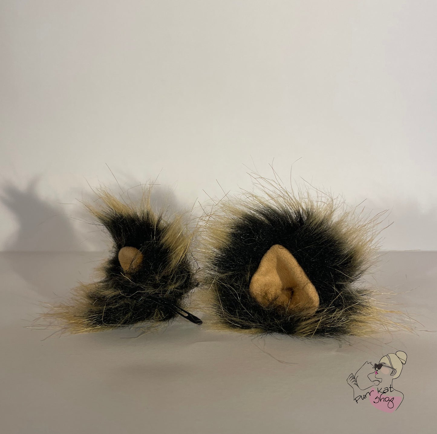Wild kat Black Brown katten oortjes