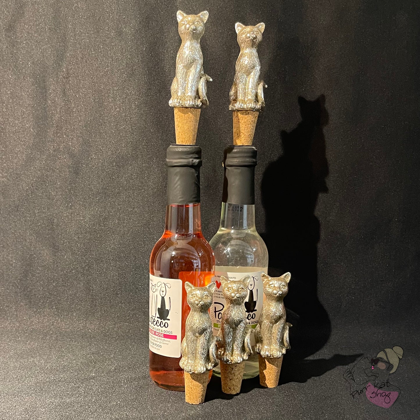 Wijnfles stop met zilveren kat